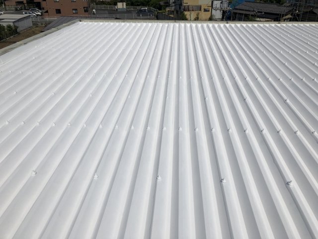 折半屋根 遮熱・断熱塗装 | その他