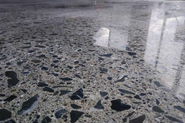 コンクリート 鏡面仕上げです | その他