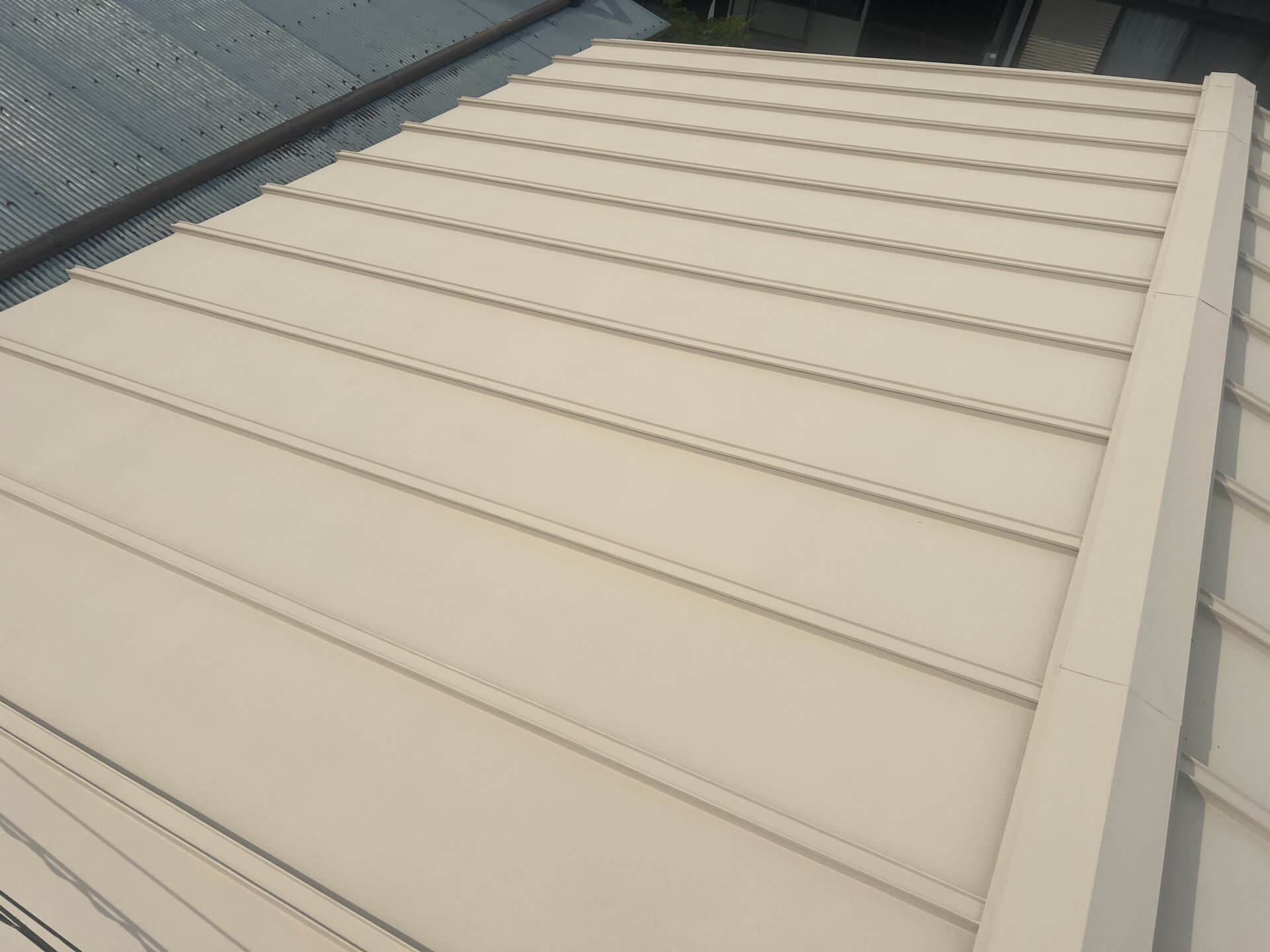 ガイナ塗装 | 屋根塗装