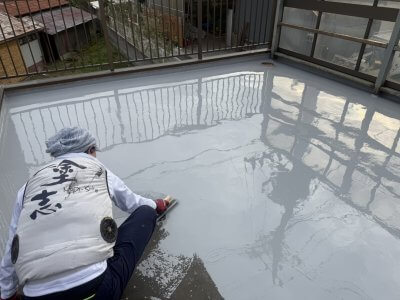 ウレタン塗膜防水工事 | 防水